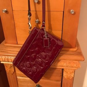Beautiful Red patent leather clutch/wristlet
